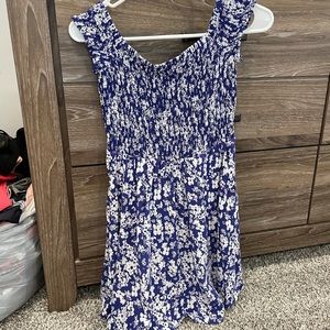 Floral blue dress